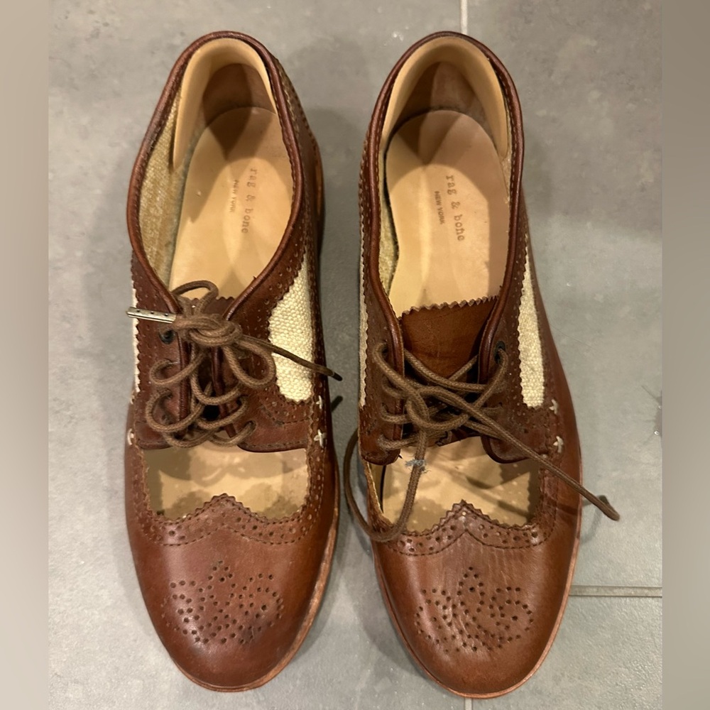 Rag & Bone Brown and tan lace up Oxford shoes. Size 37 EU/7 US